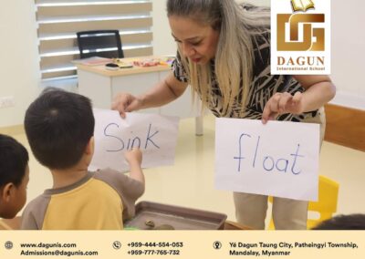 Learning beyond textbooks 📚✨