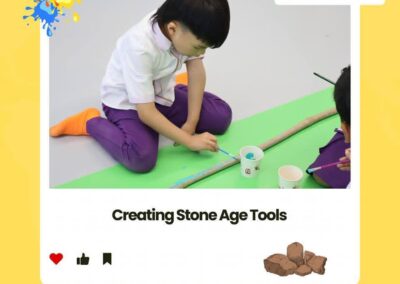 Hands-on history! ✋📜