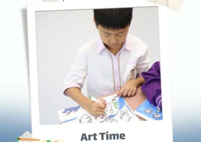 Drawing with imagination! 🎨💭