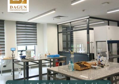 World-Class Facilities 🏢⭐